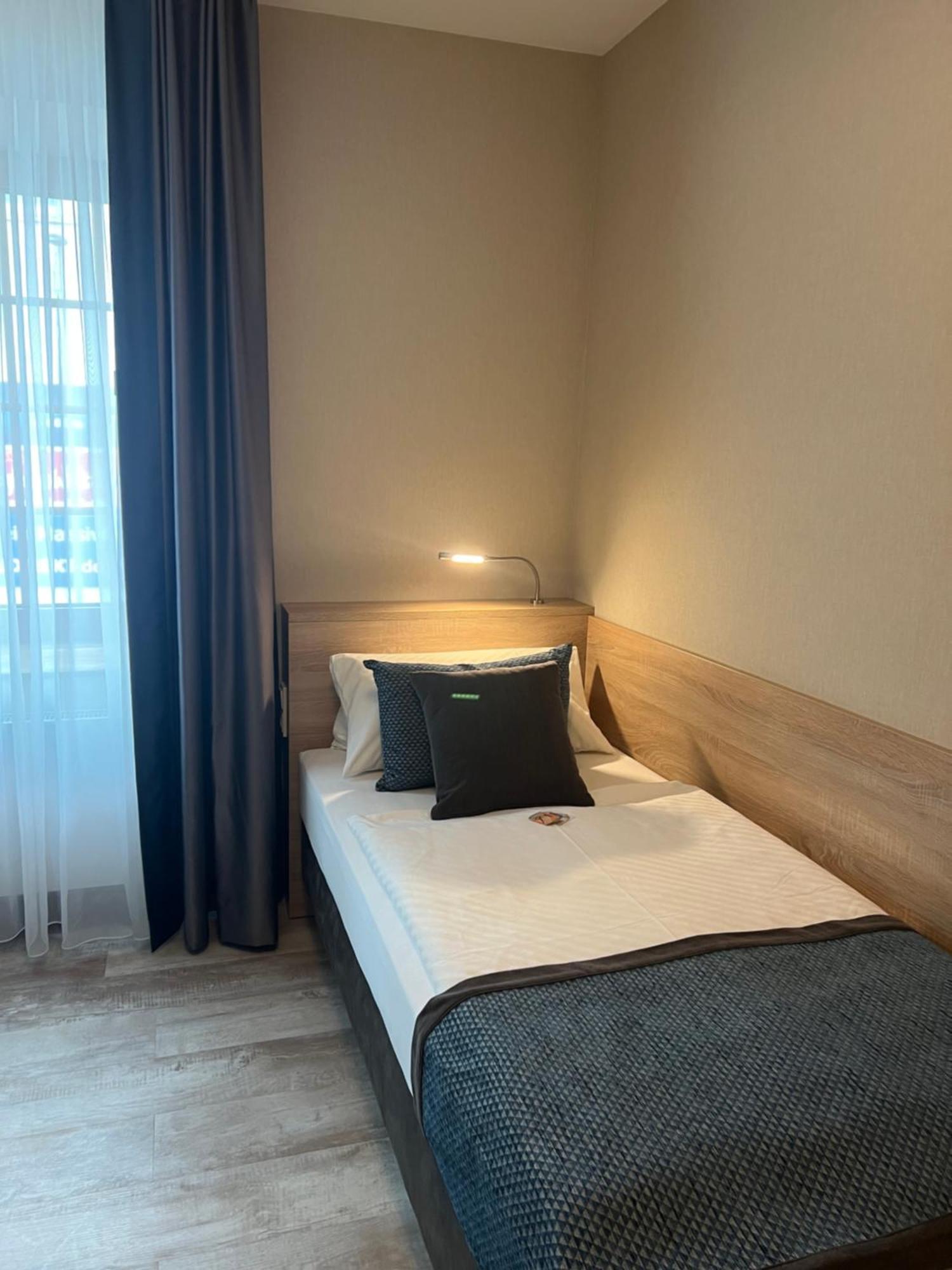 Aal-Kate Hotel Wuppertal Ngoại thất bức ảnh